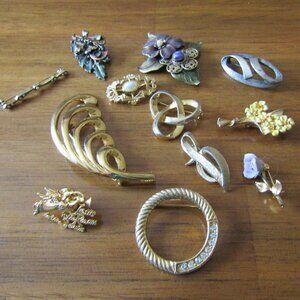 Brooch Pin Vintage Lot Goldtone Silvertone Floral Crystal Angel Dozen Lot